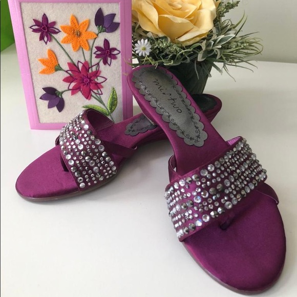 Sparking Lady’s Sandal - Picture 3 of 5